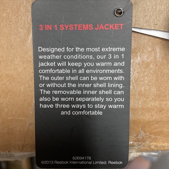 Reebok women Black jacket size XL new - Picture 5 of 5